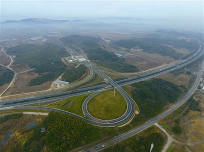 杭宁高速公路德清北(洛舍互通)正式通车